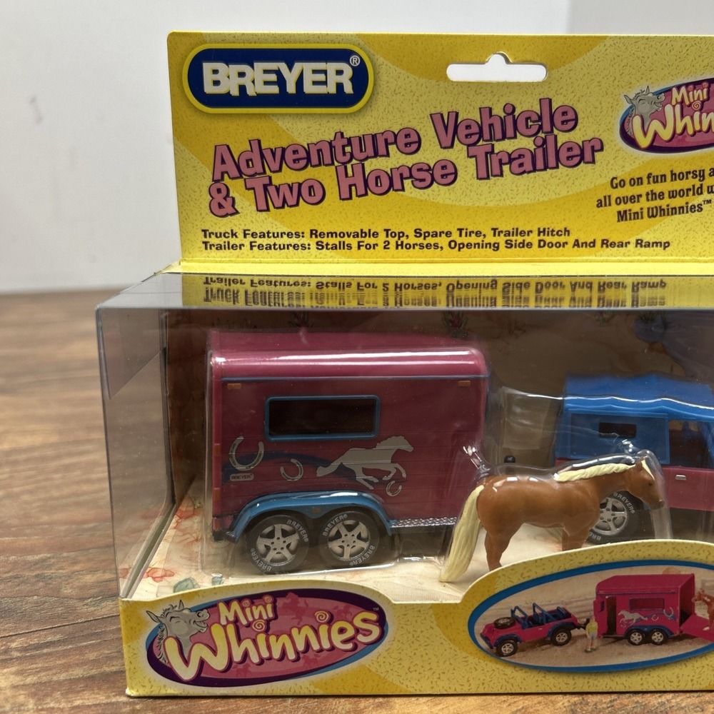 Breyer Mini Whinnies Play Set Adventure Vehicle 2 Horse Trailer NEW Sealed - Picture 2 of 9